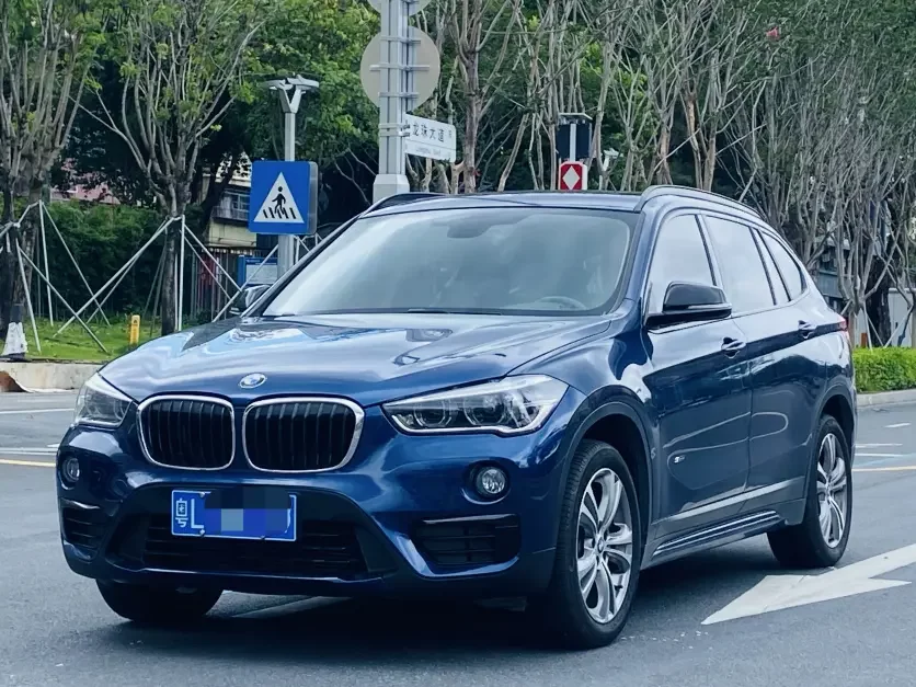 BMW X1  из Китая
