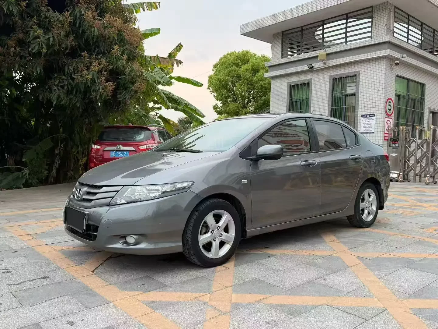 Honda Avant-garde classic