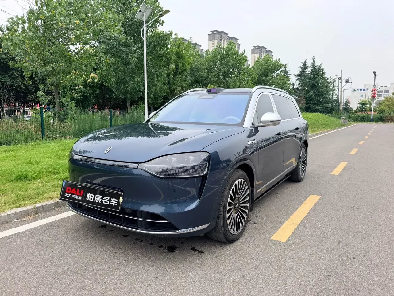 AITO M9 (Wenjie M9)  из Китая
