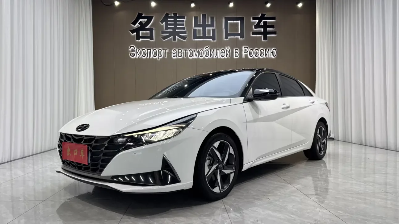 Hyundai Elantra