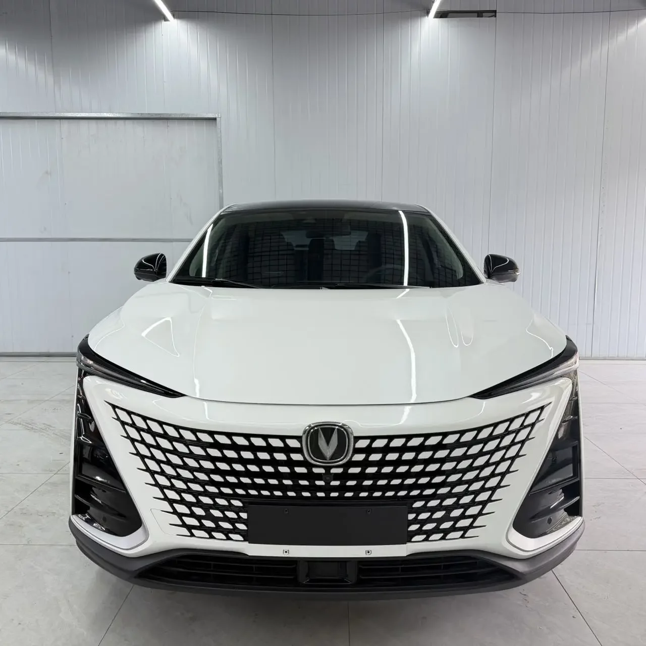 Changan UNI-T  из Китая