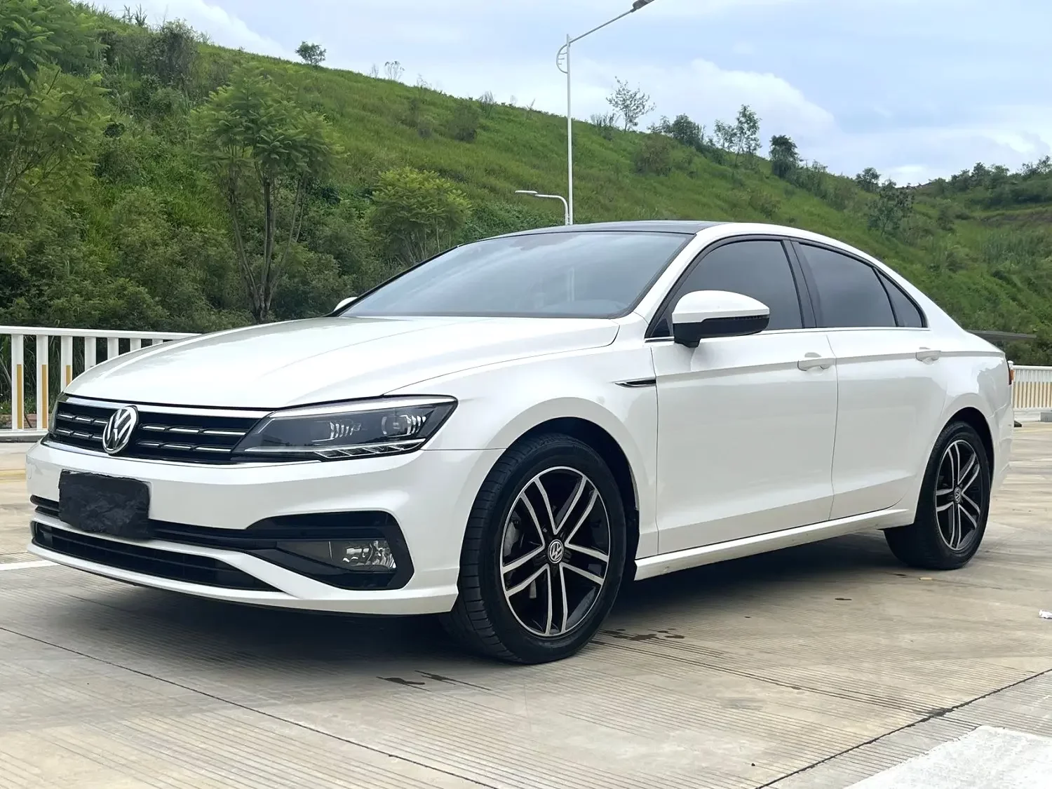 Volkswagen Lamando
