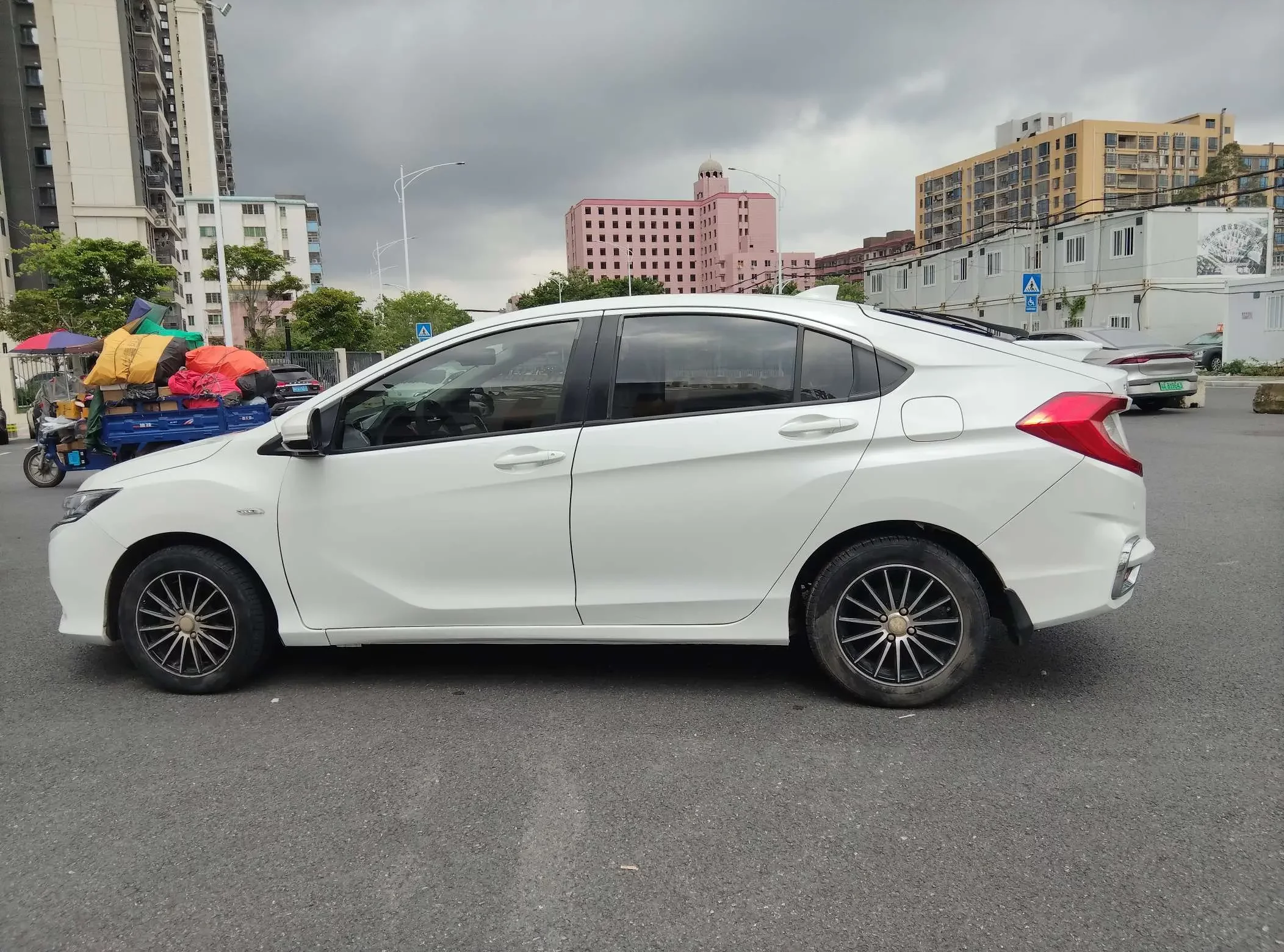 Honda Gienia