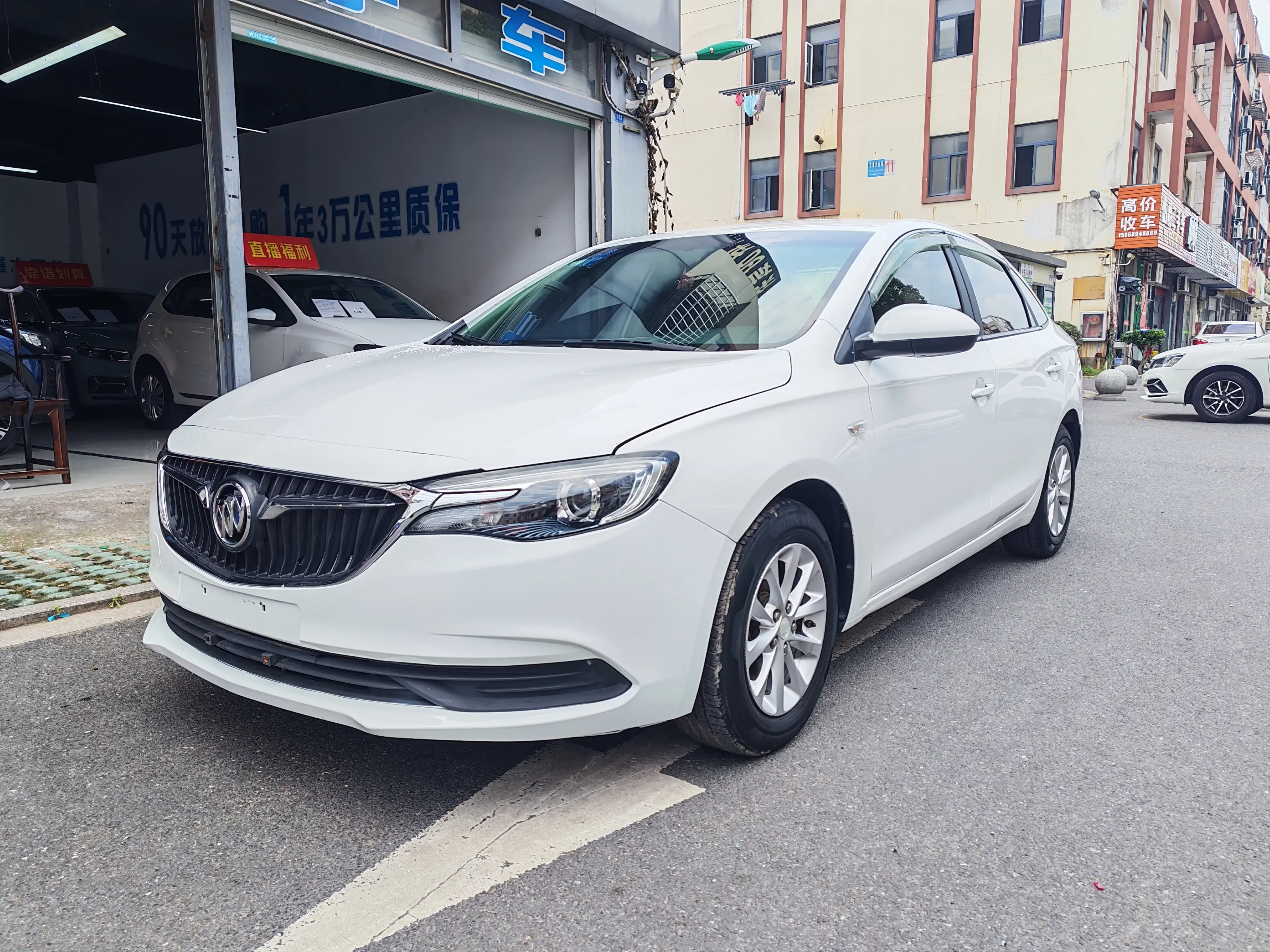 Buick Yinglang