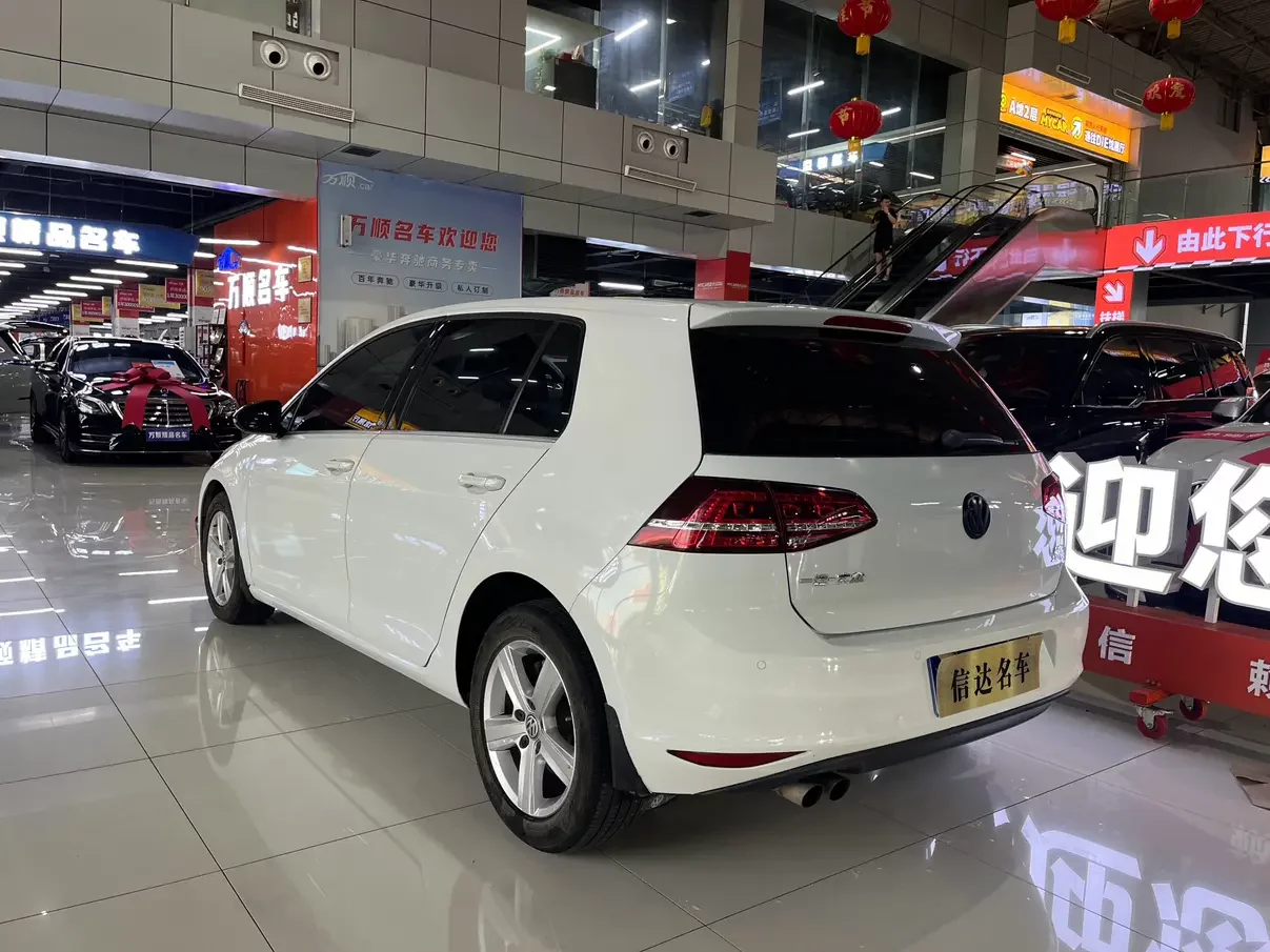 Volkswagen golf