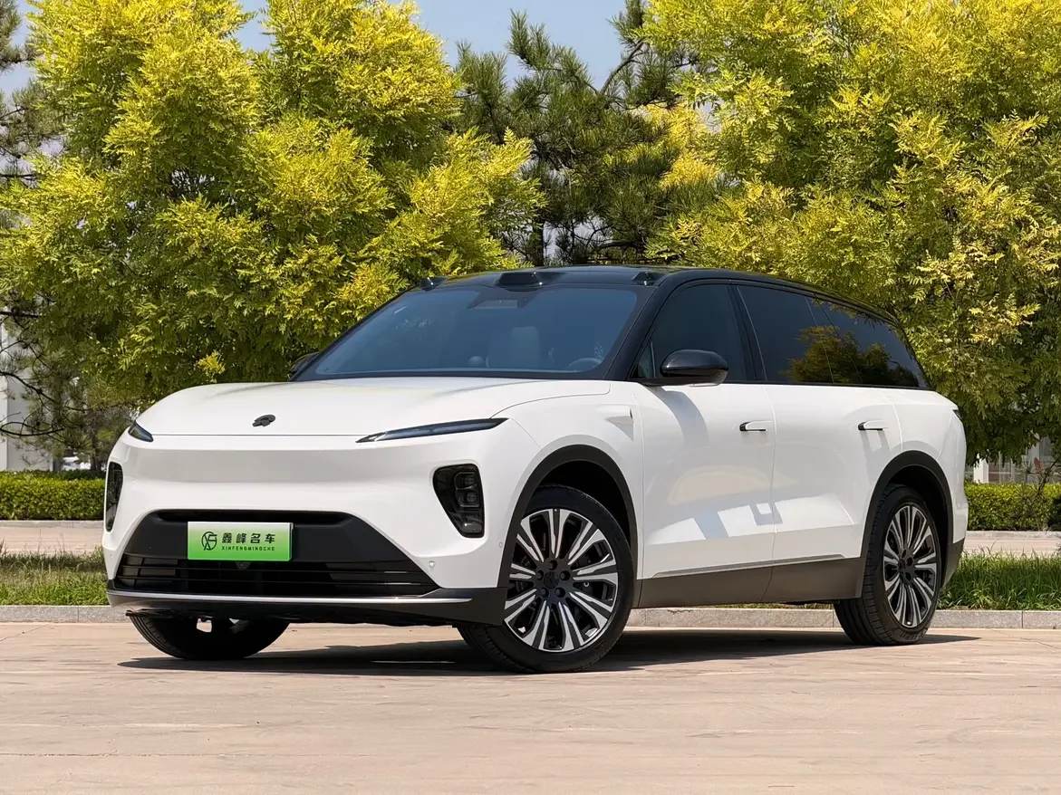 NIO ES8  из Китая