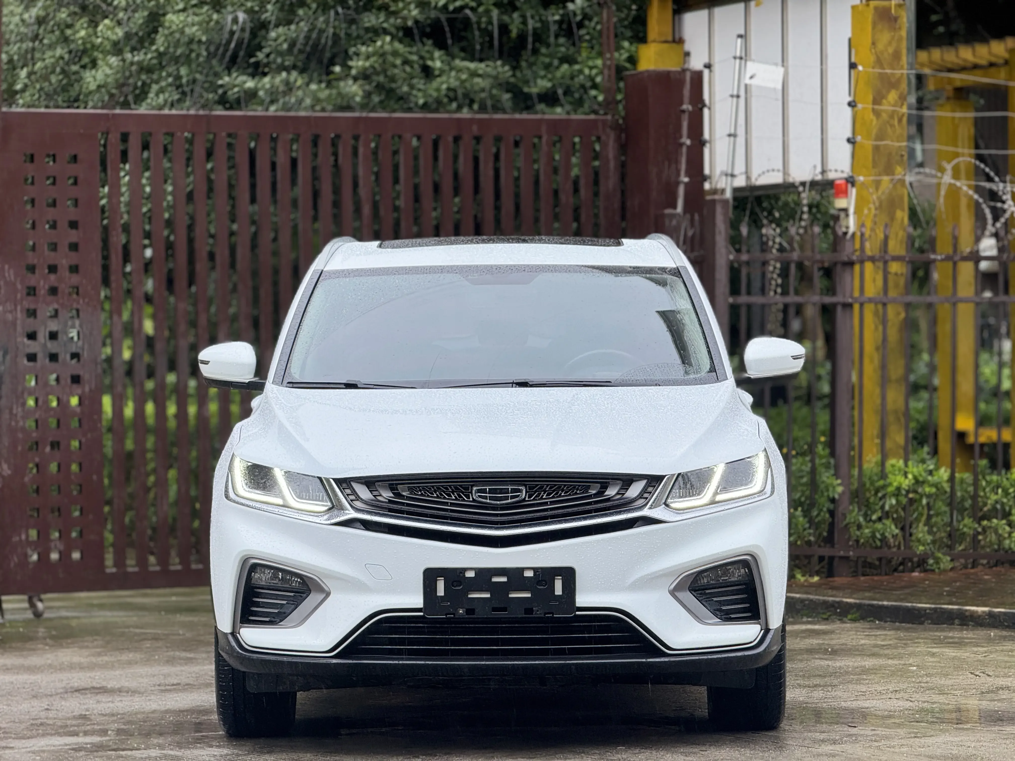 Geely Coolray SX11