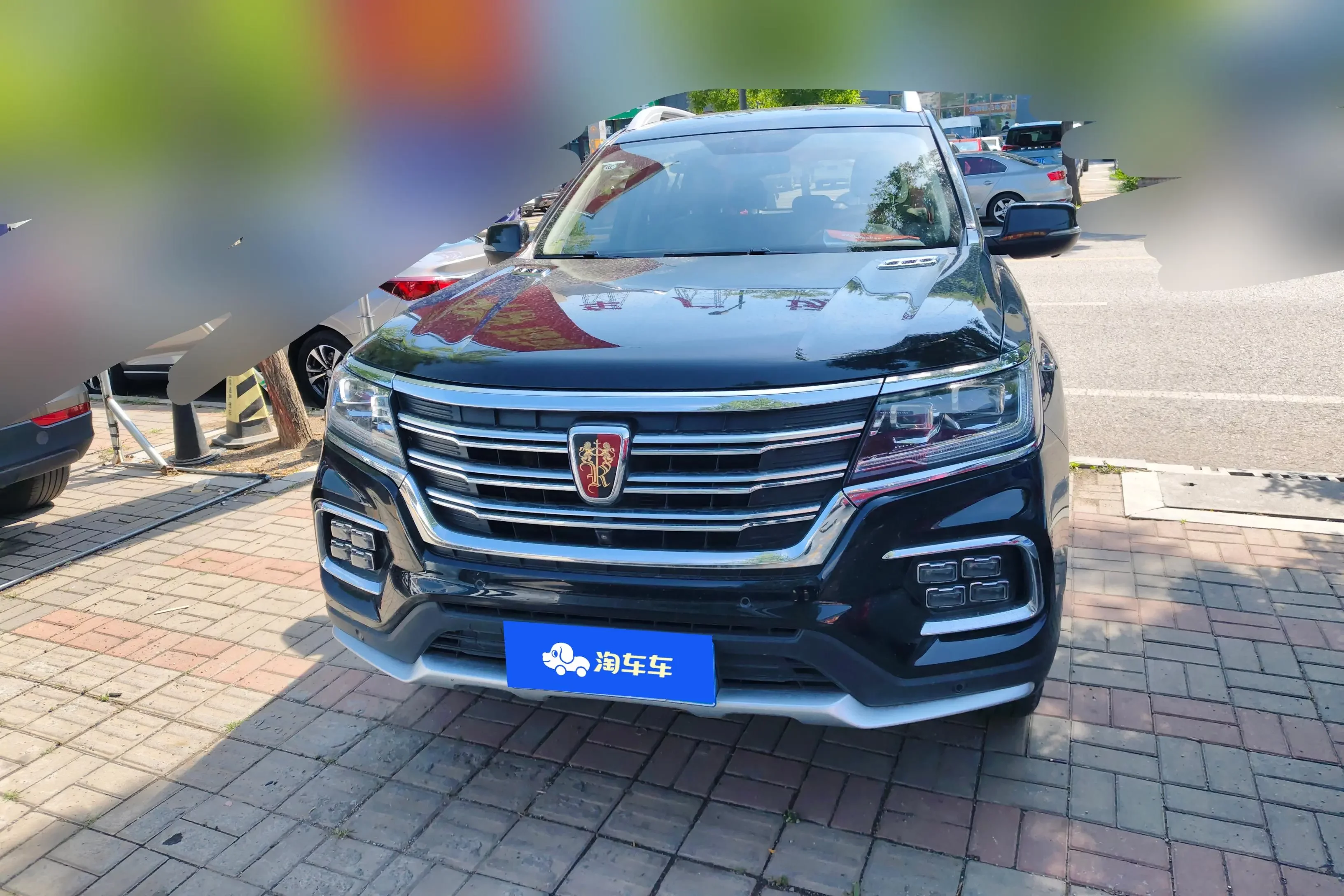 Roewe RX8