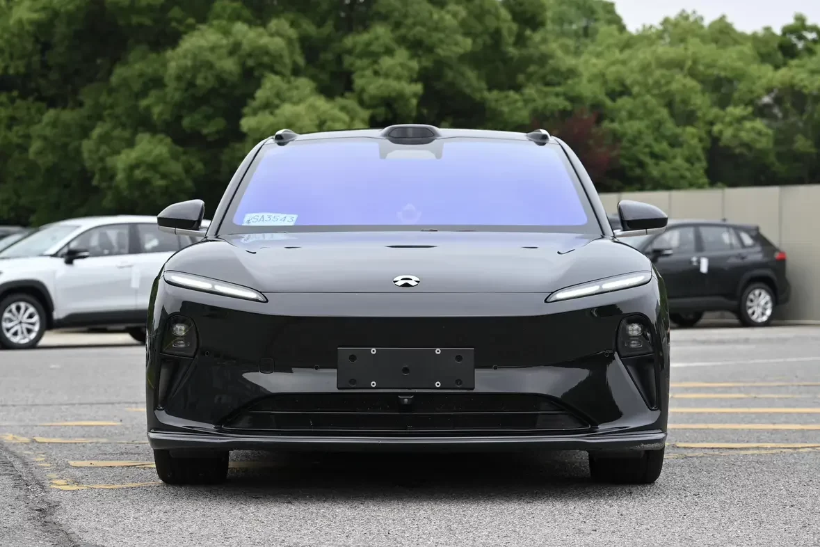NIO ET5T