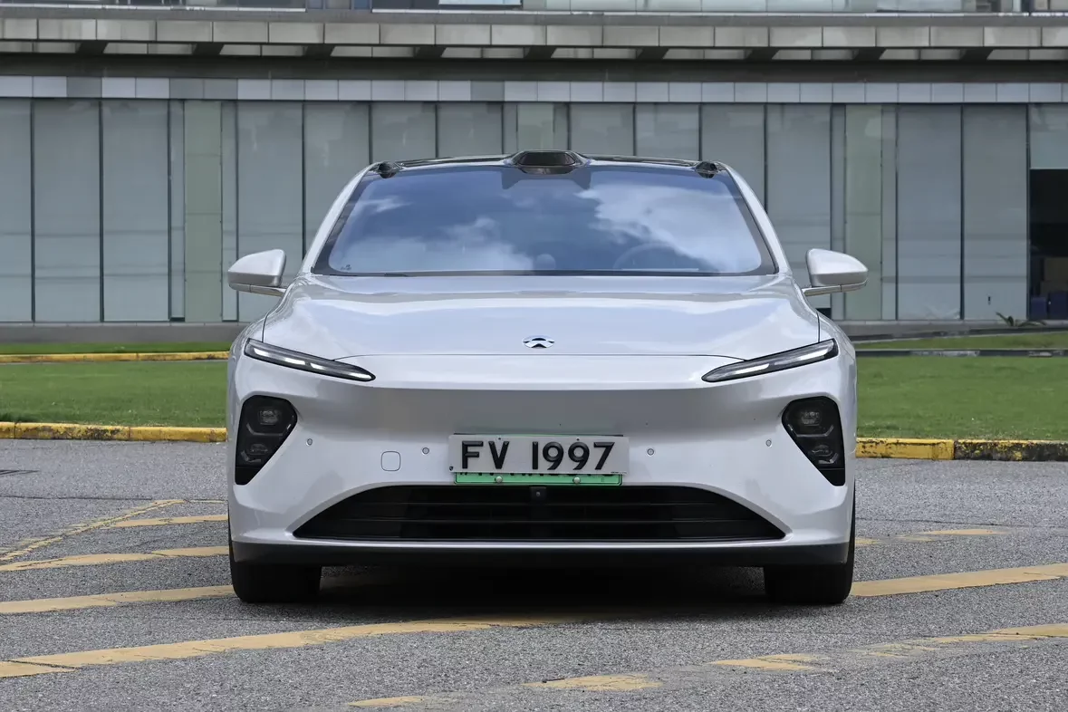 NIO ET7  из Китая