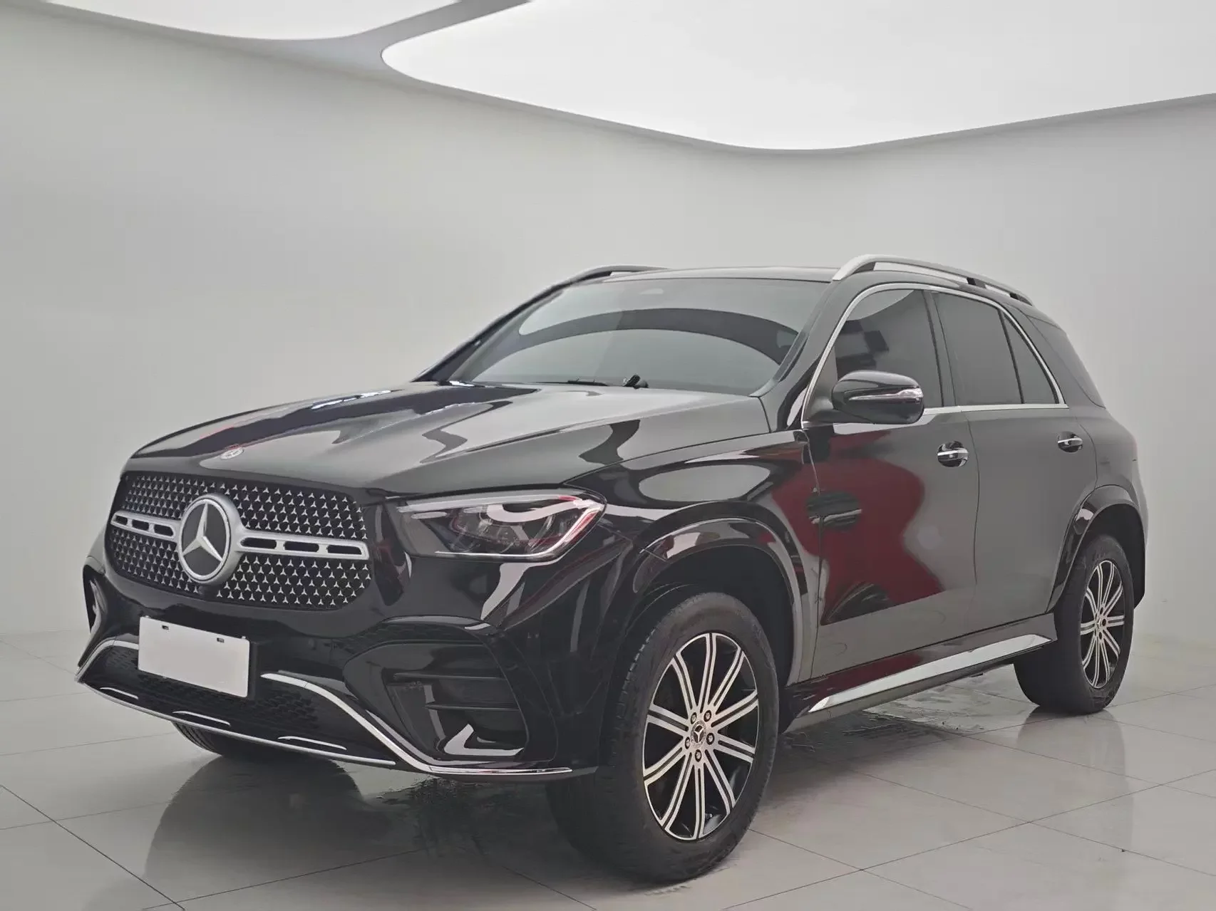 Mercedes-Benz GLE (Imported)