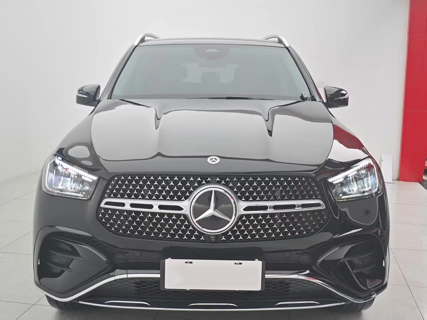 Mercedes-Benz GLE (Imported)