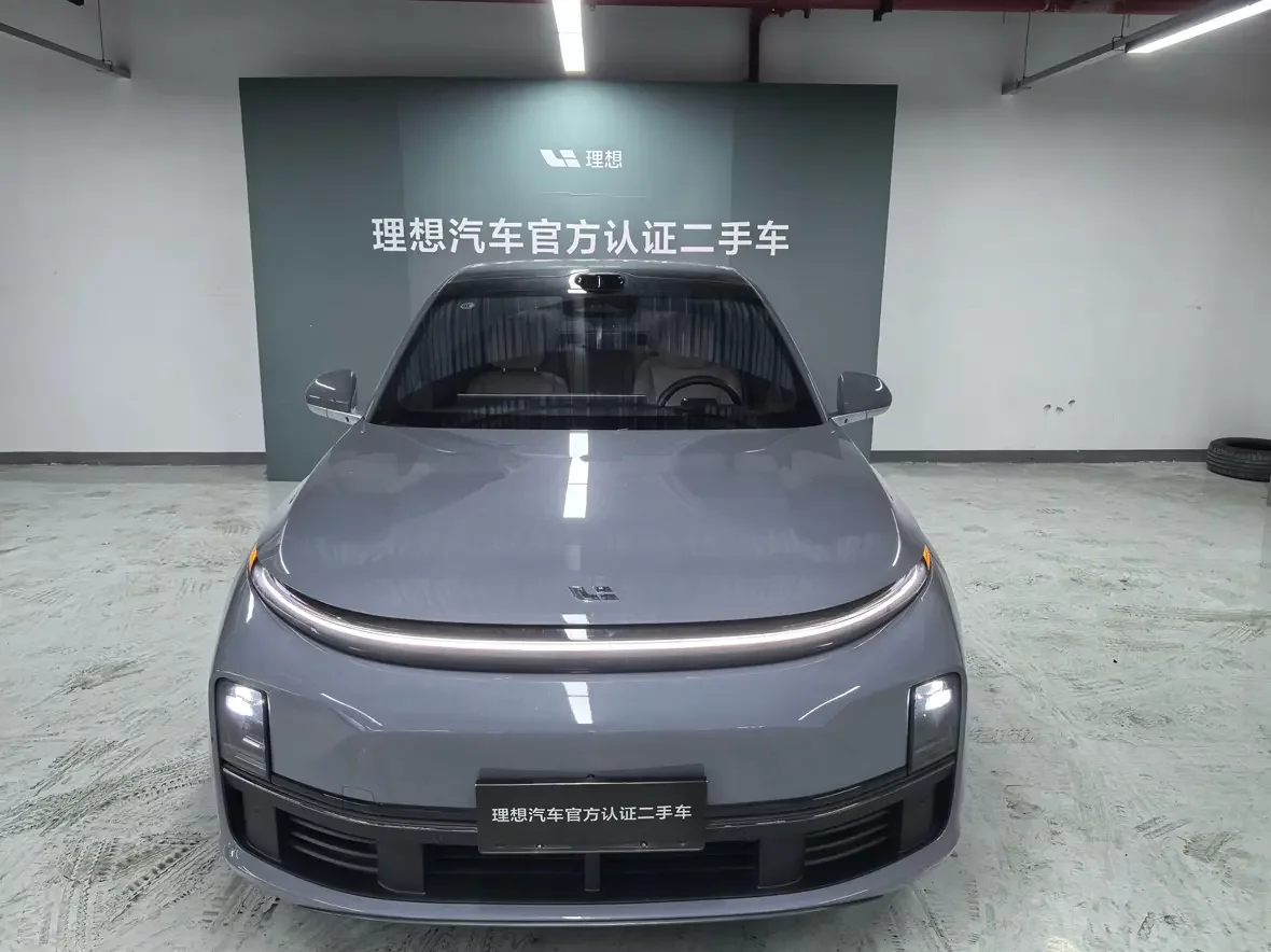 Lixiang L7