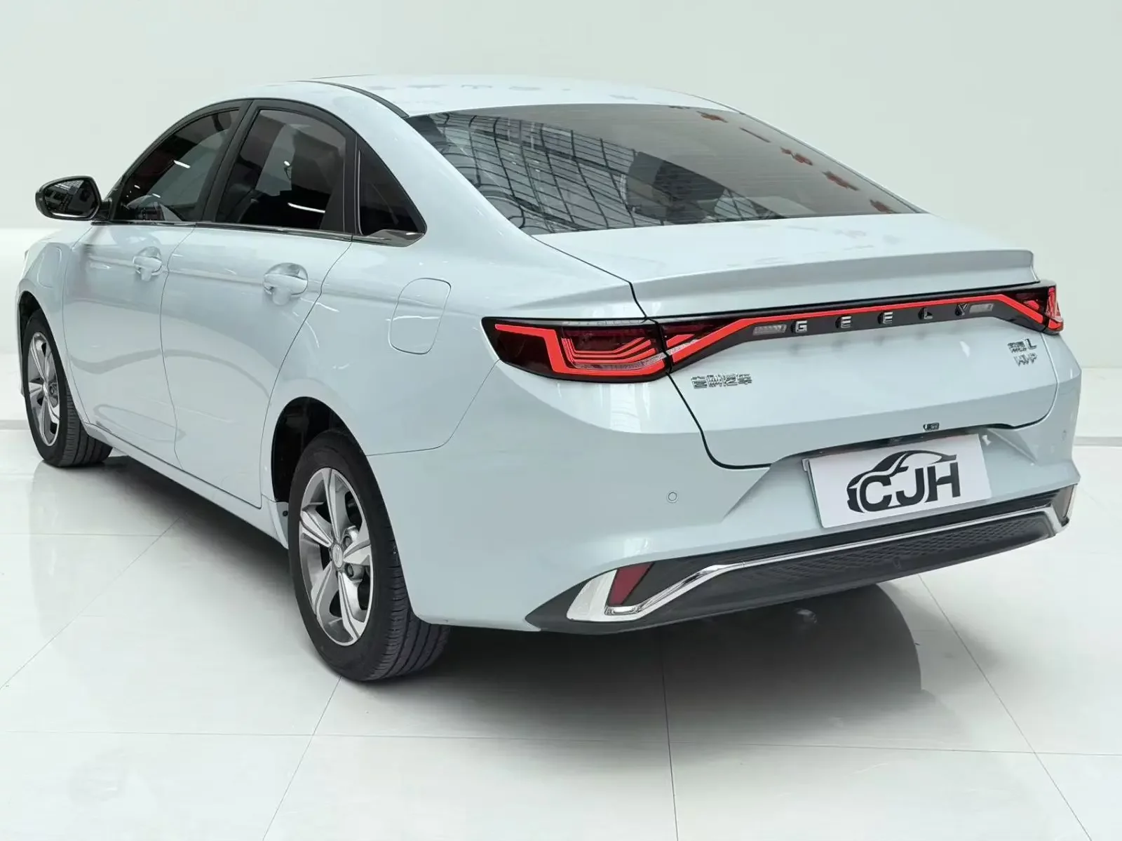 Geely Emgrand L HiP