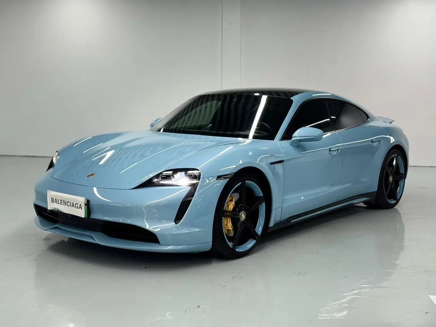 Porsche Taycan