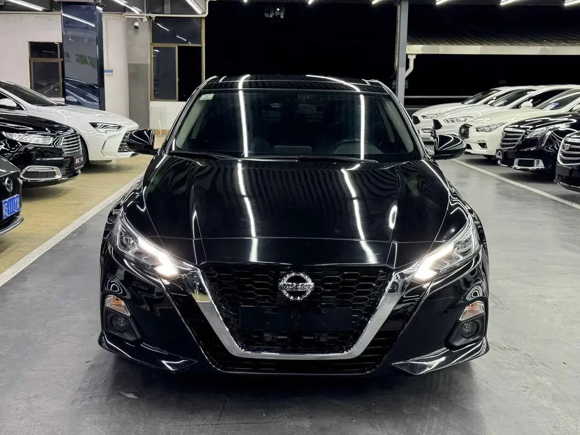 Nissan Altima (Teana)  из Китая