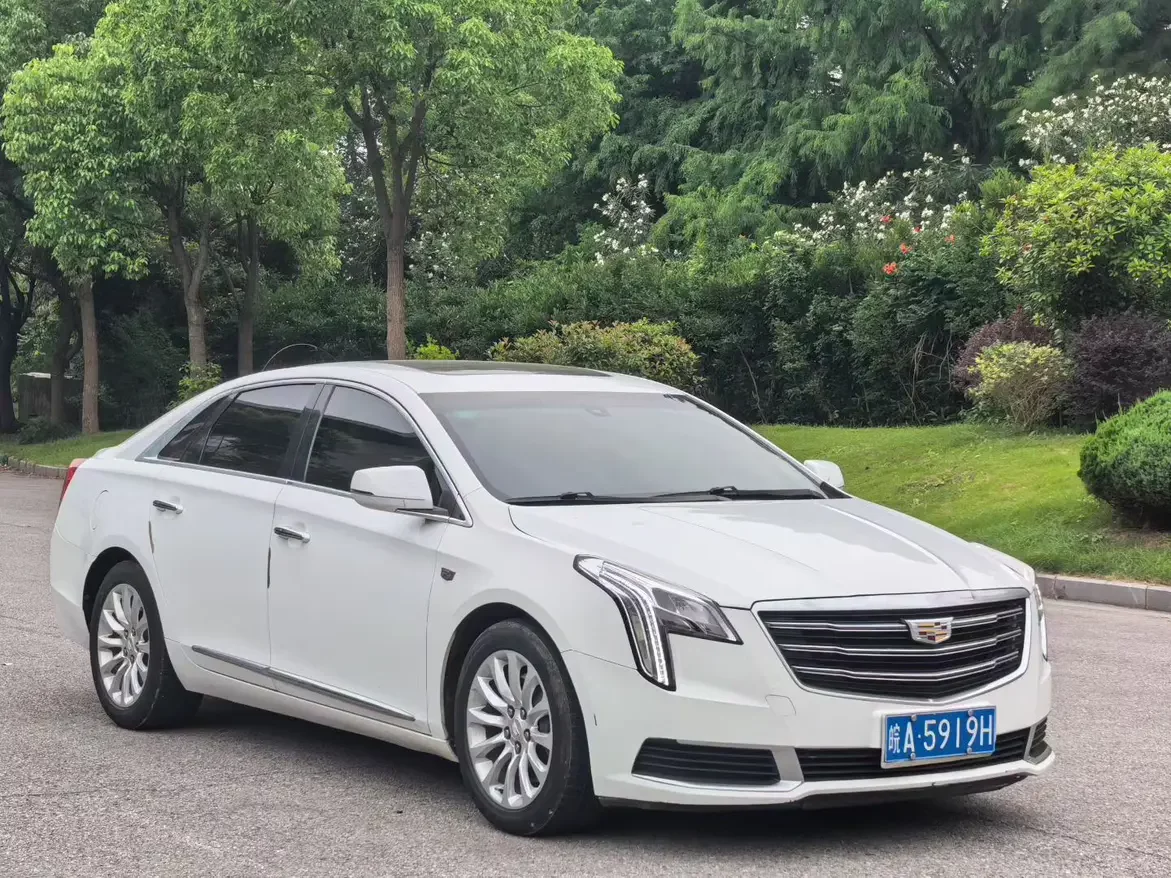 Cadillac XTS
