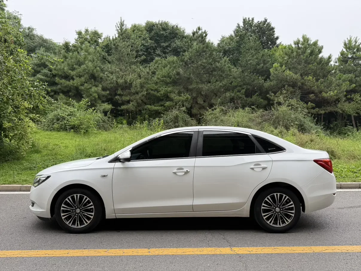 Buick Yinglang