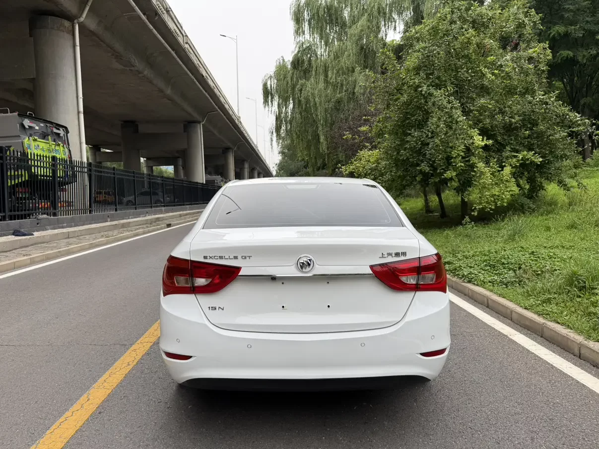 Buick Yinglang