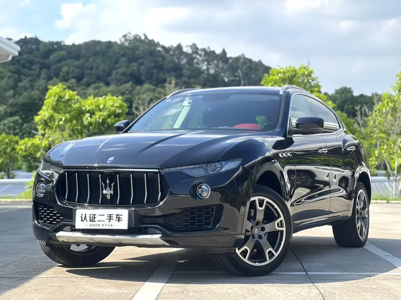Maserati Levante  из Китая