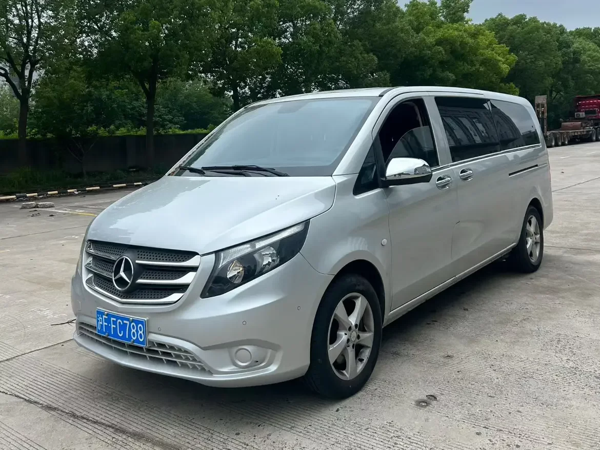 Mercedes-Benz Vito  из Китая