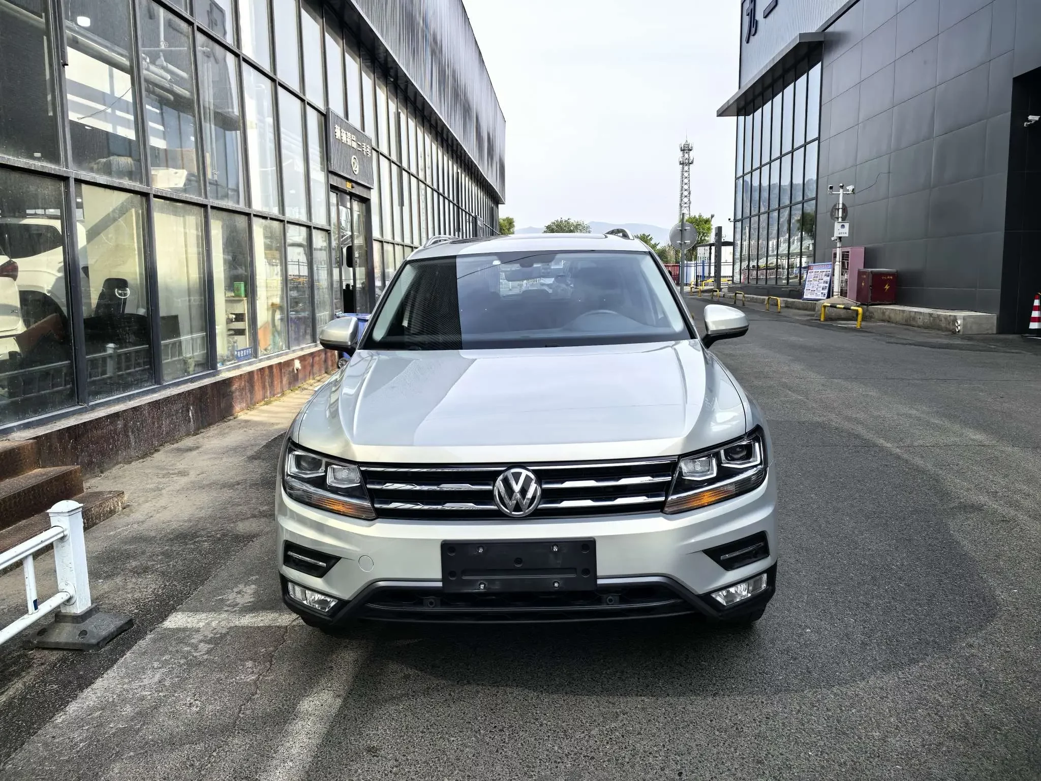 Volkswagen Tiguan L