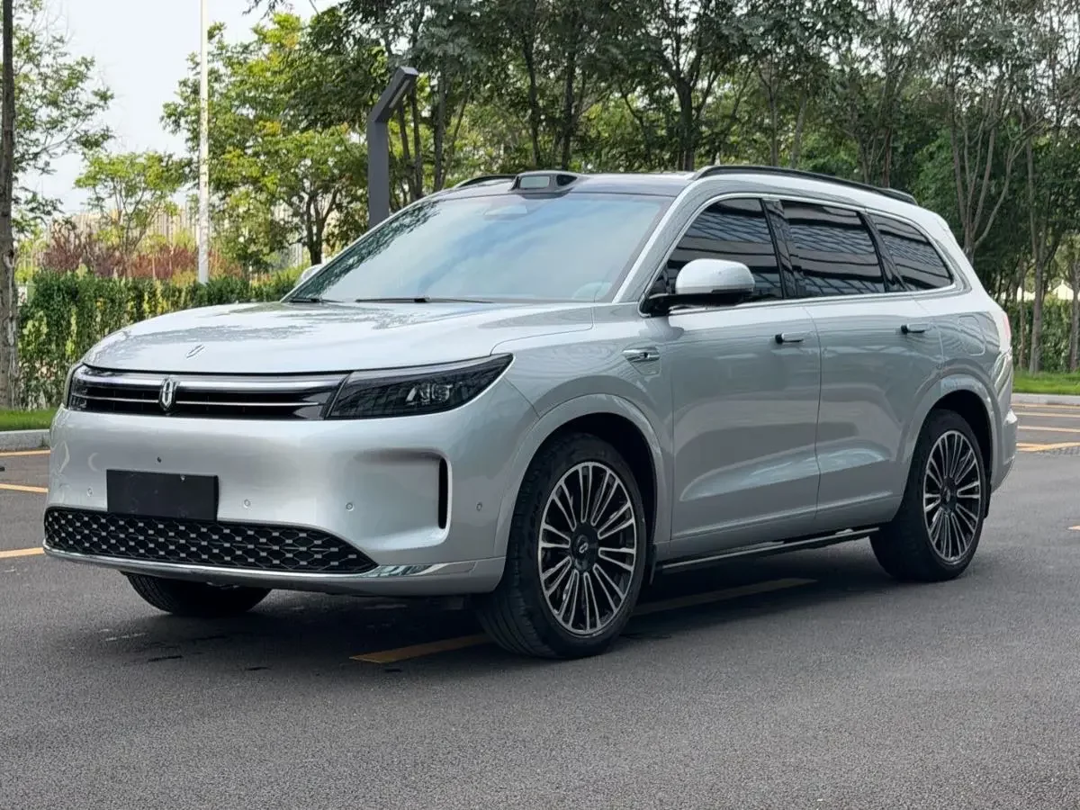 AITO M7