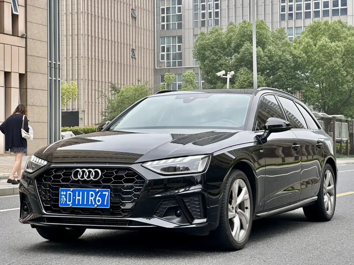 Audi A4