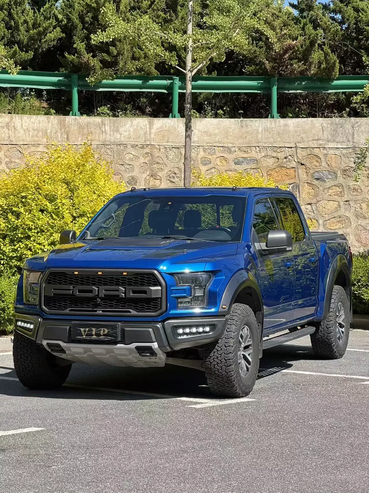 Ford F-150 Raptor  из Китая
