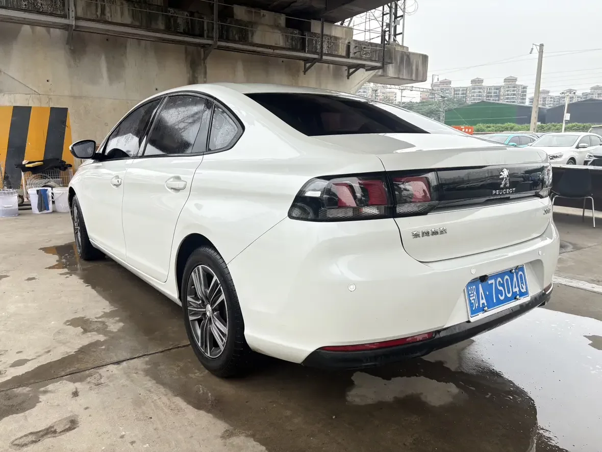 Peugeot 308