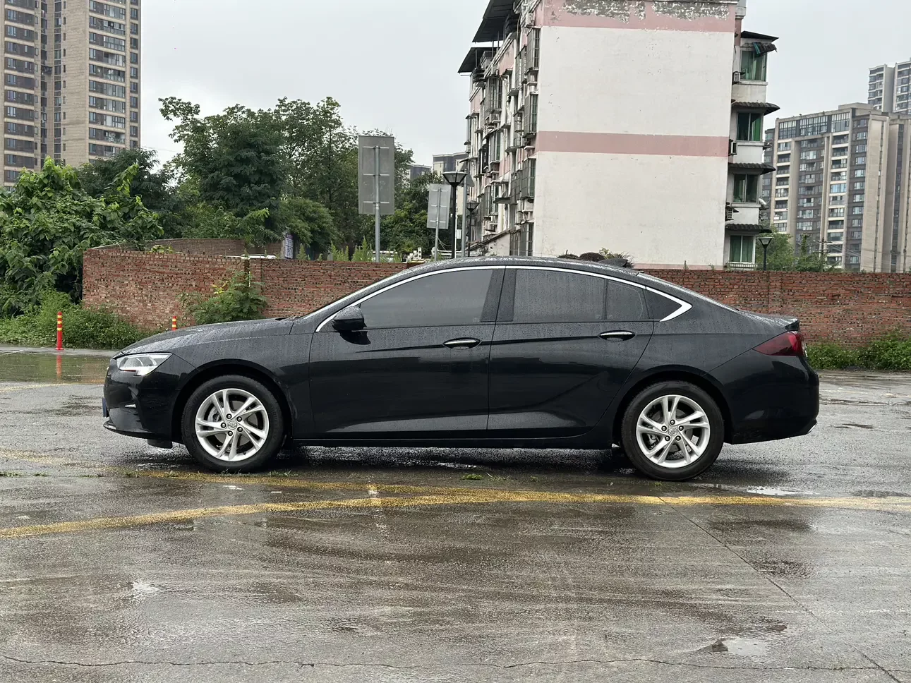 Buick Majesty