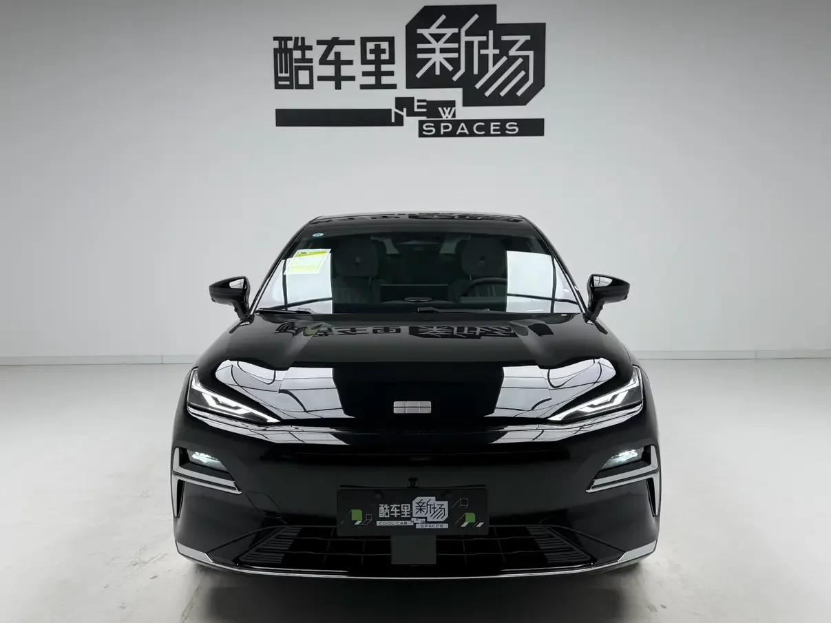 Geely Galaxy Star 8 PHEV