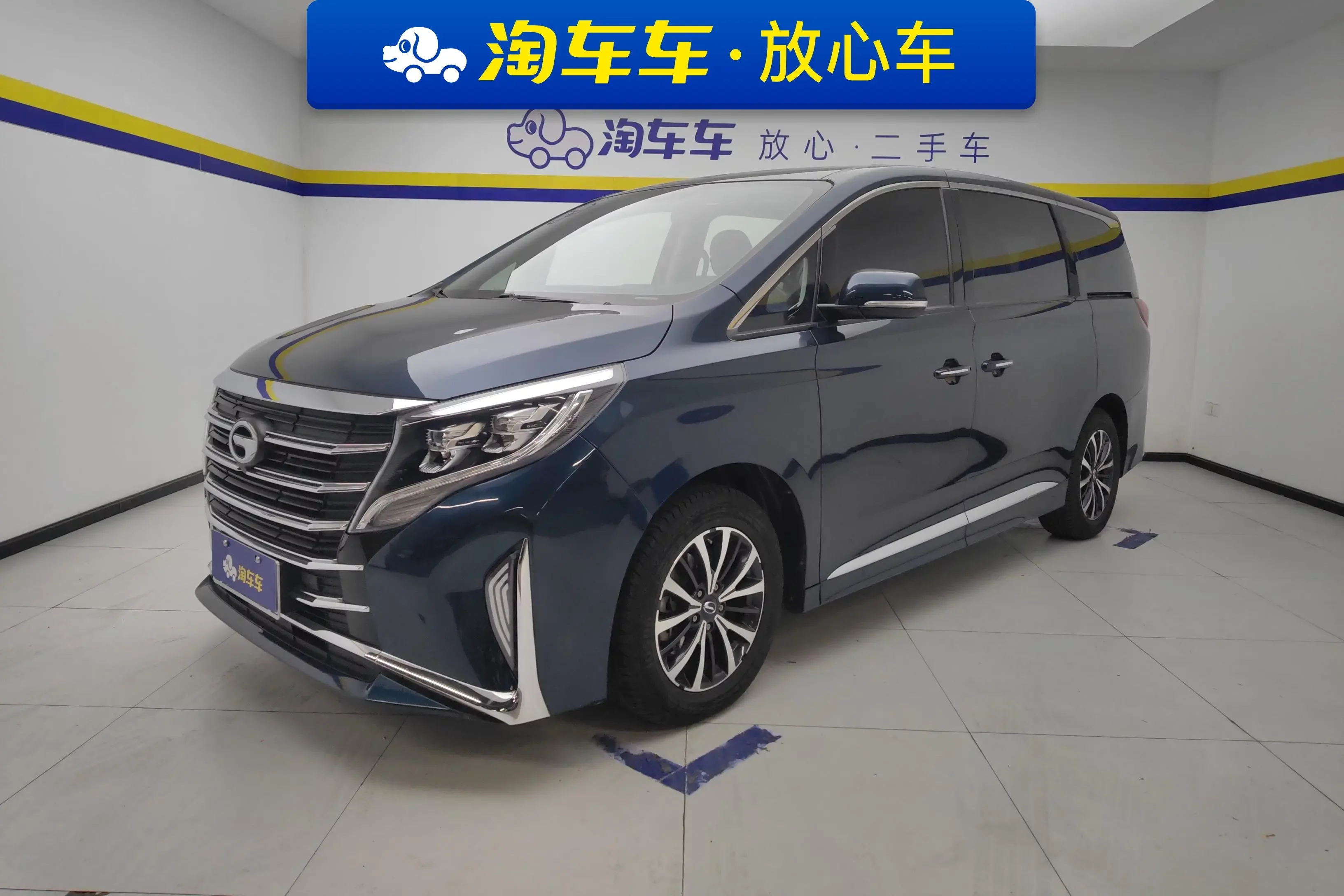 GAC Trumpchi M8  из Китая
