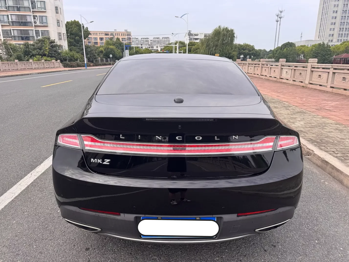Lincoln MKZ