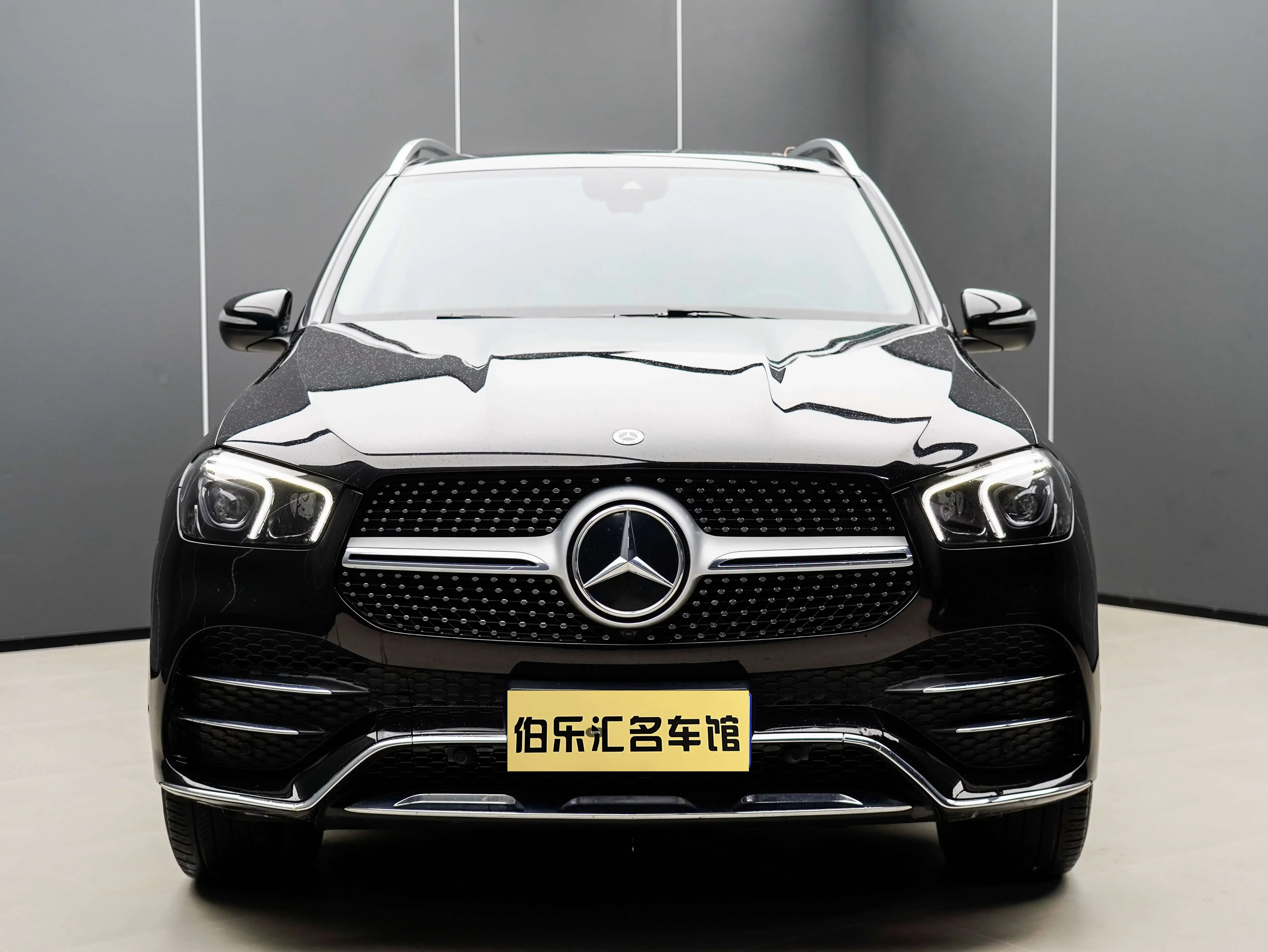 Mercedes-Benz GLE (Imported)
