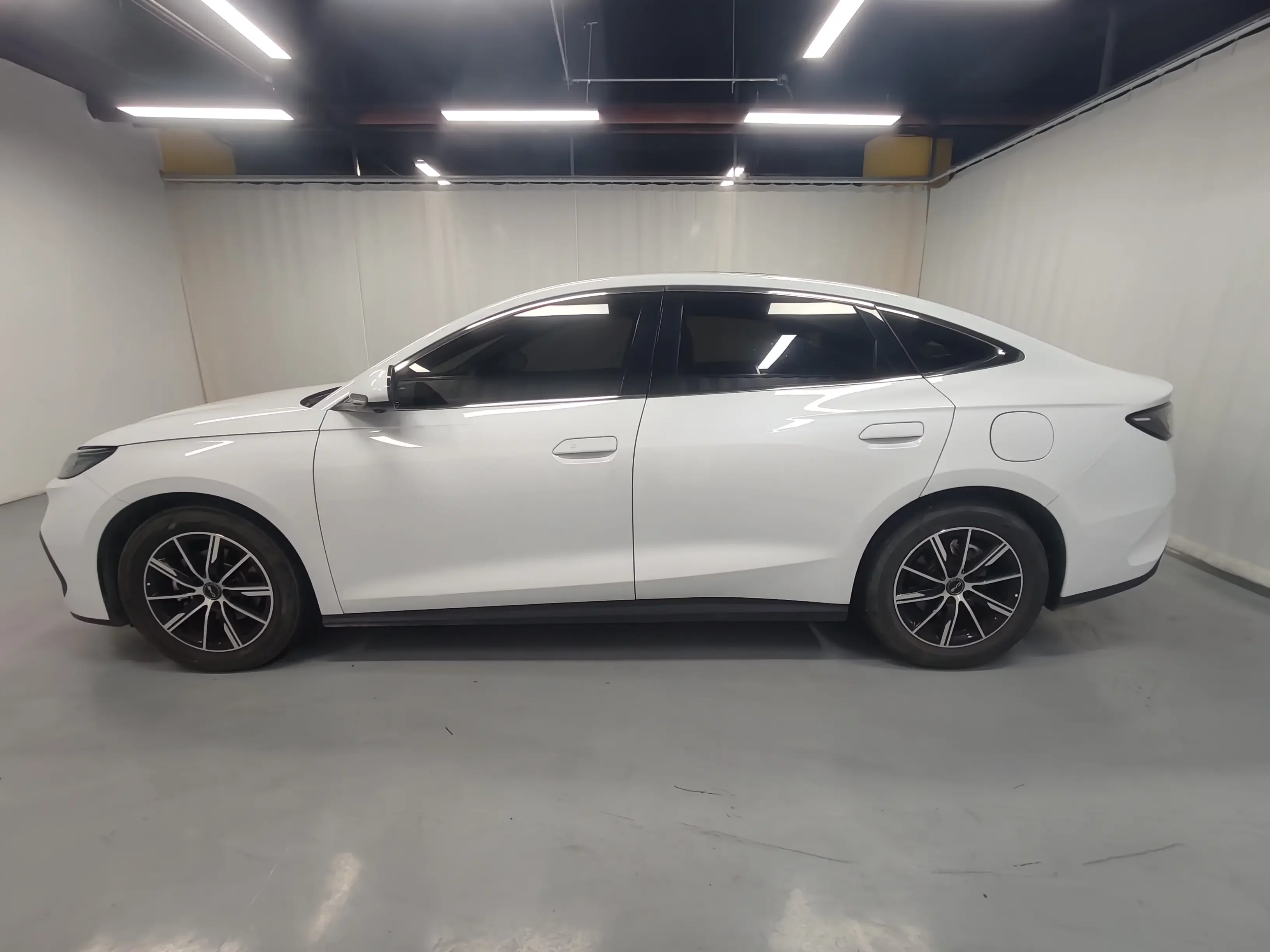 BYD Seal 06DM