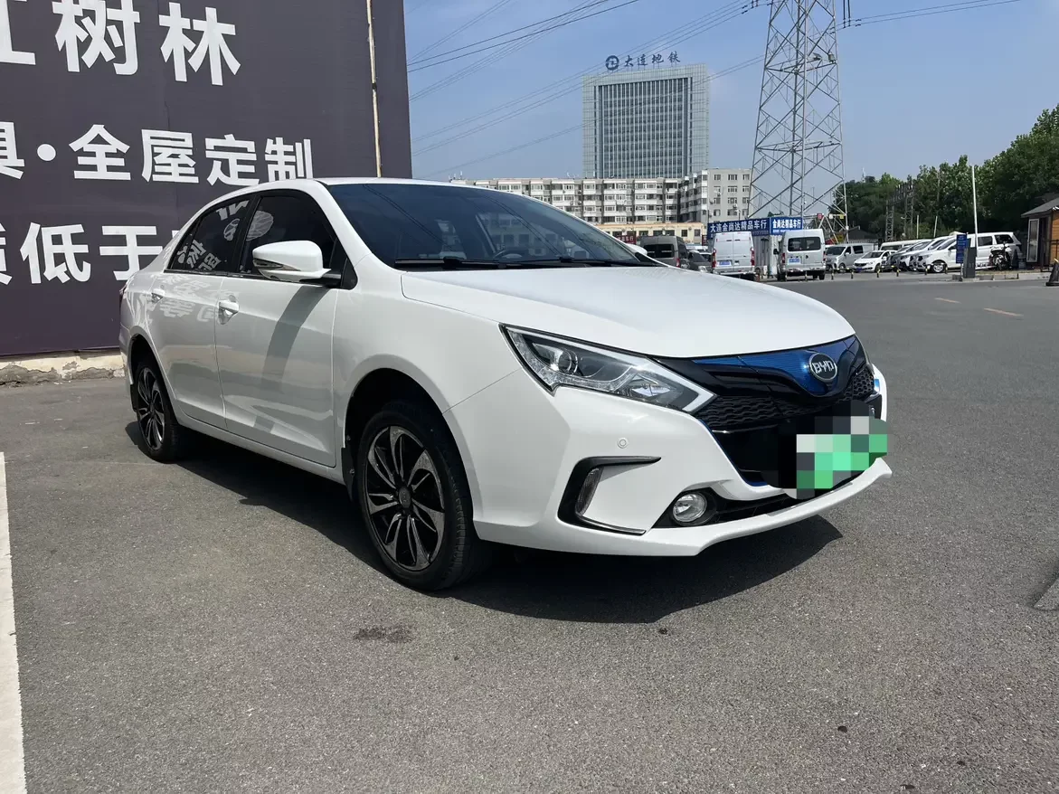 BYD QinEV