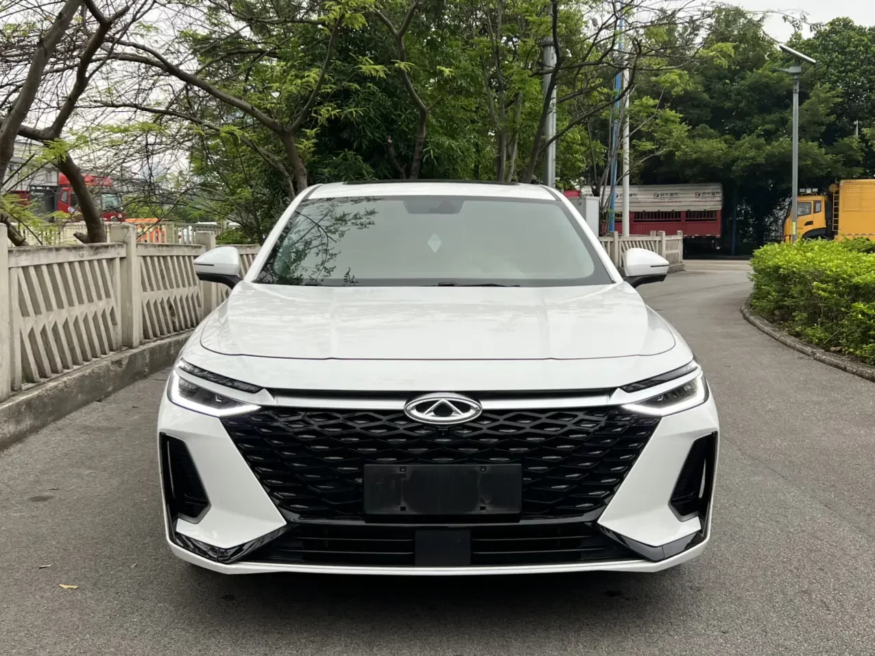 Chery Arrizo 8