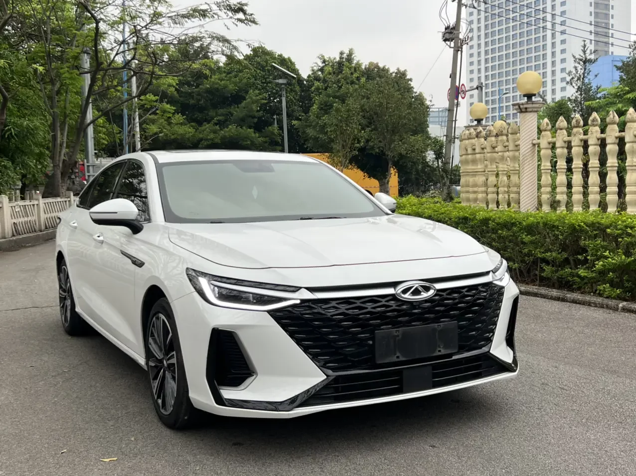 Chery Arrizo 8