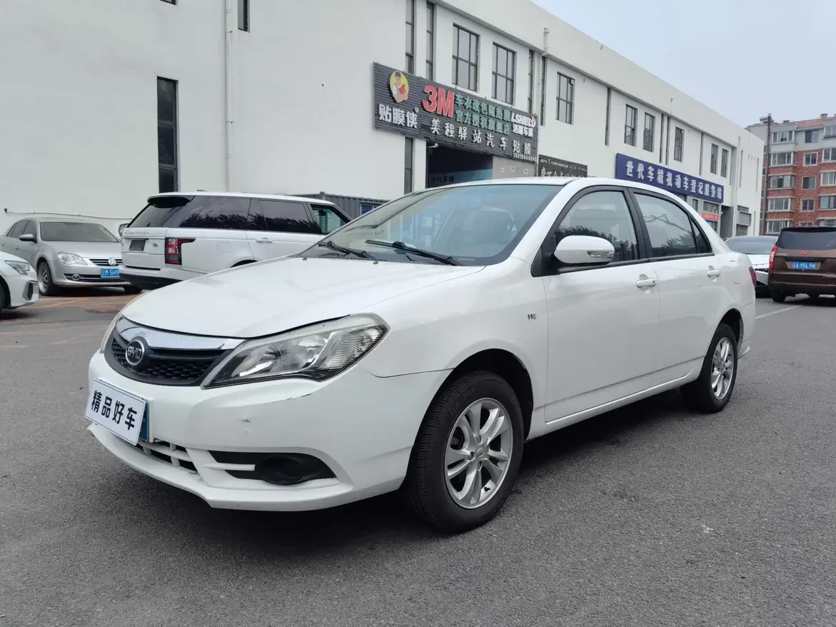 BYD F3