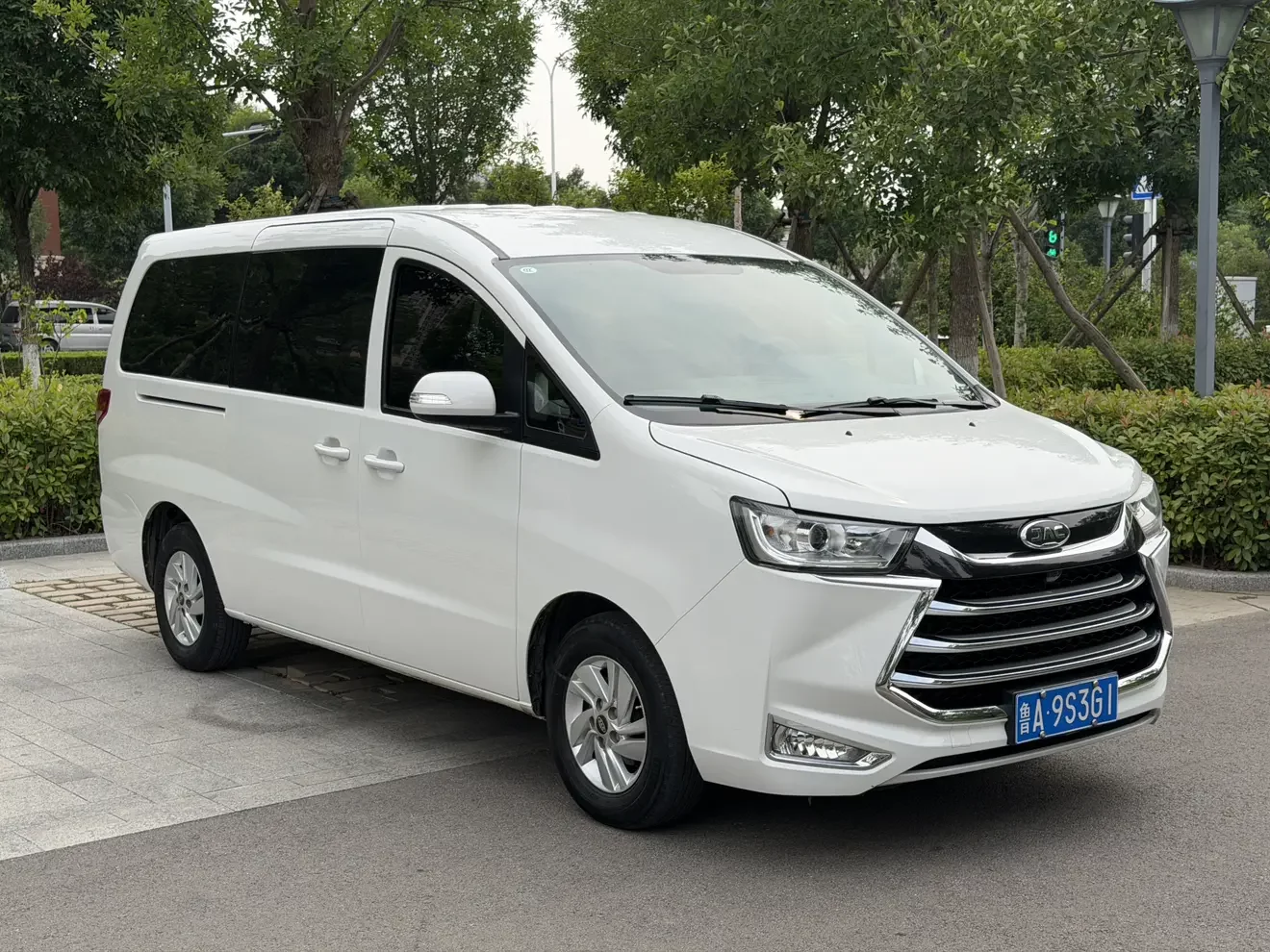 JAC Ruifeng M4