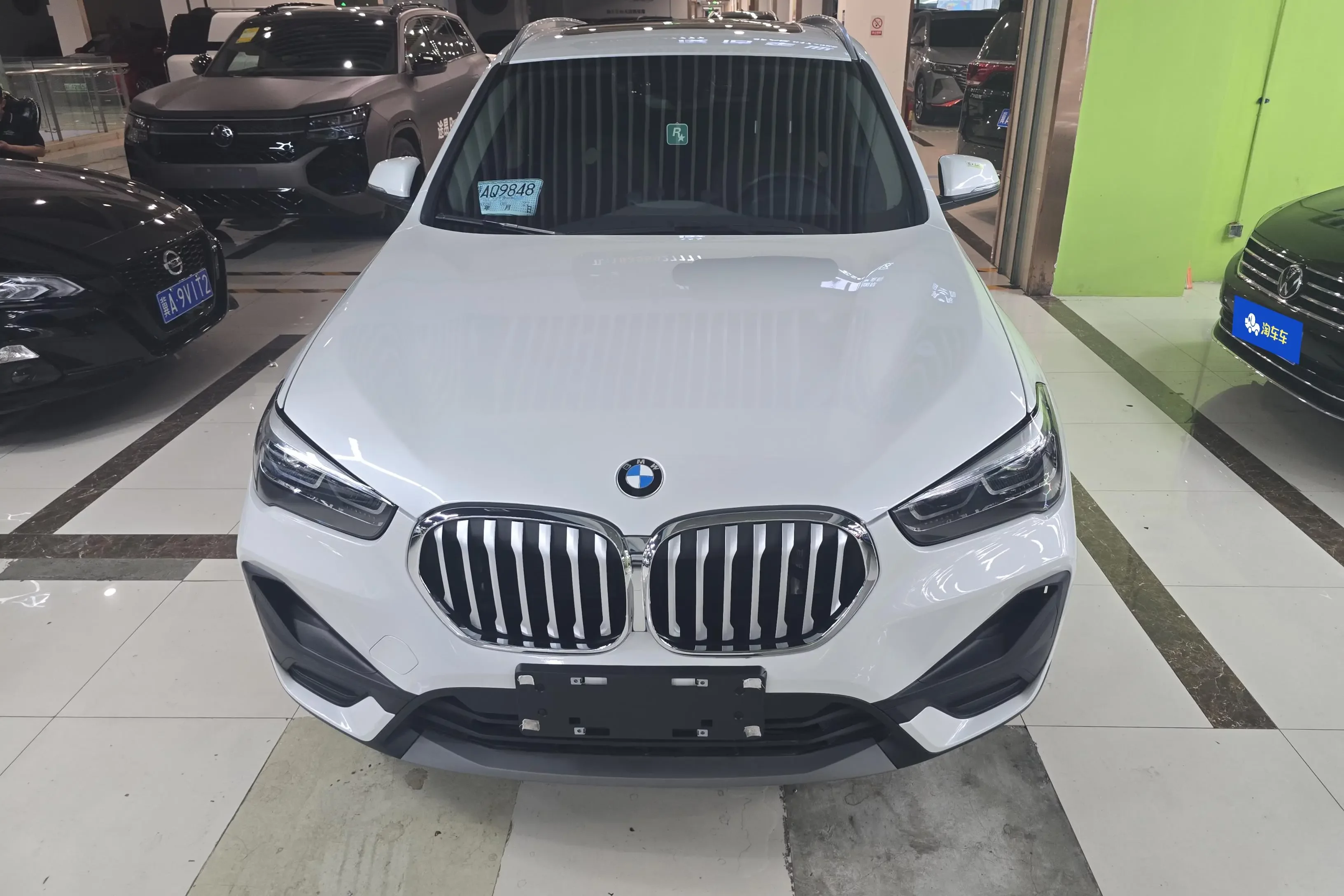 BMW X1  из Китая
