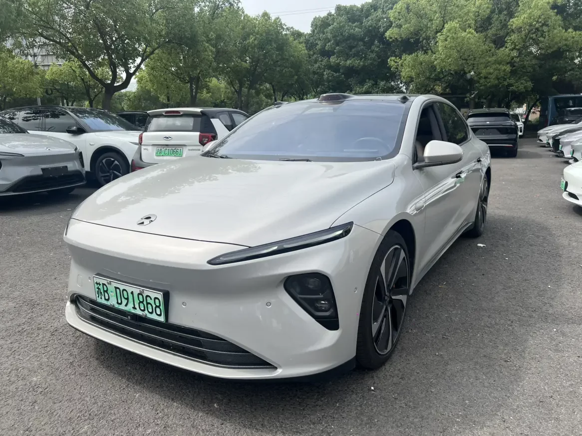 NIO ET7  из Китая