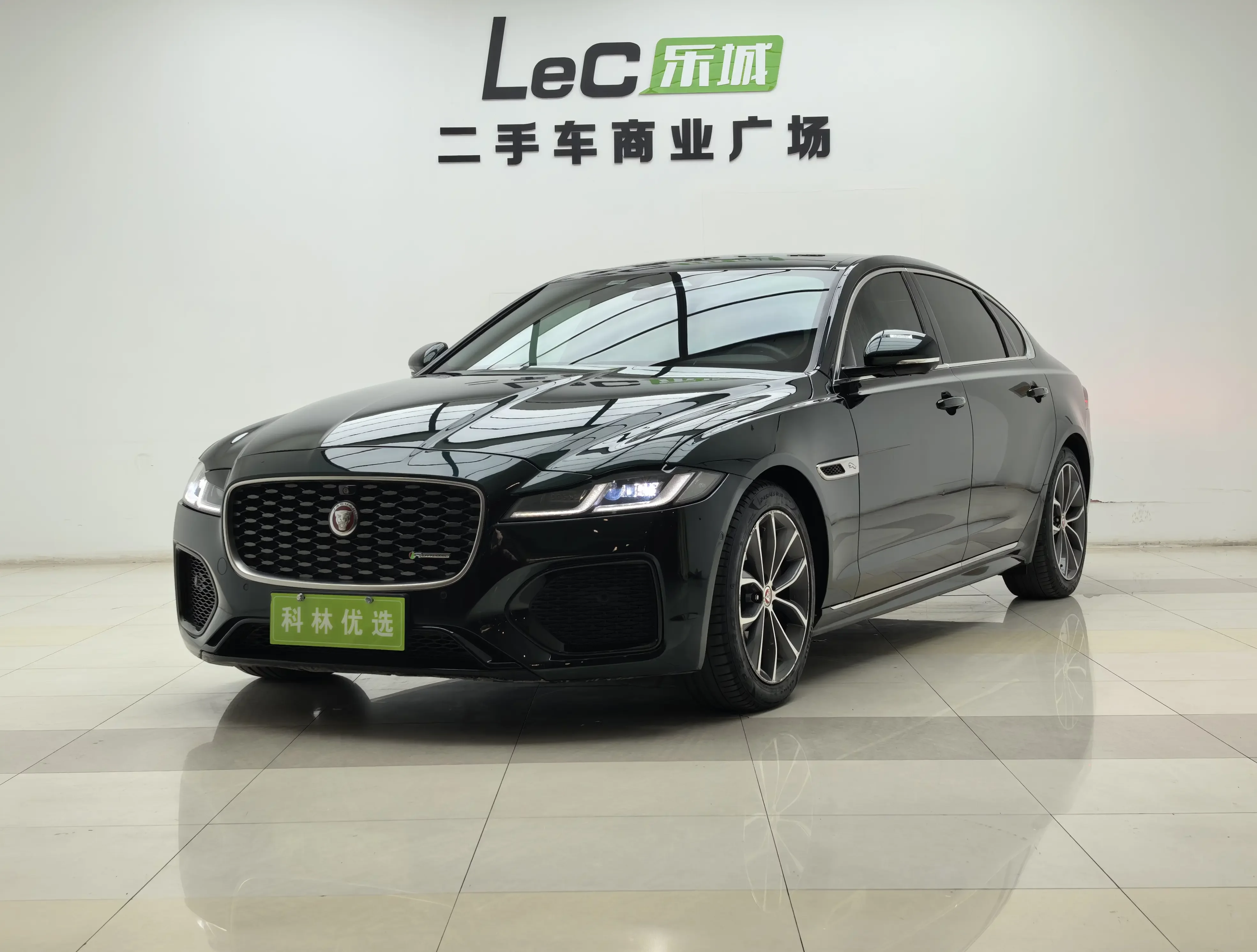 Jaguar XFL  из Китая