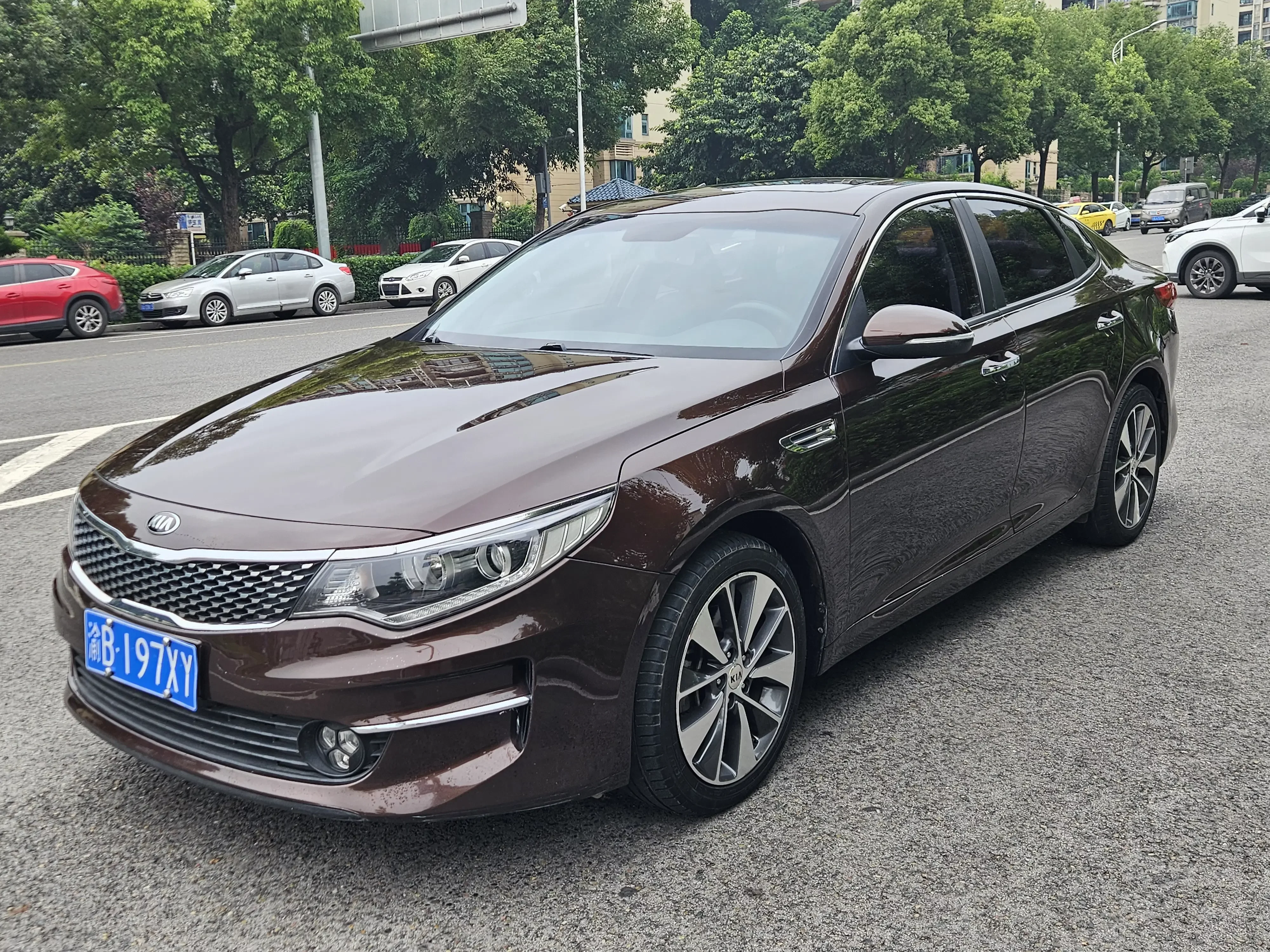 Kia K5