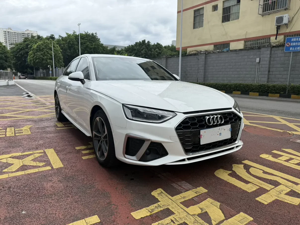 Audi A4L