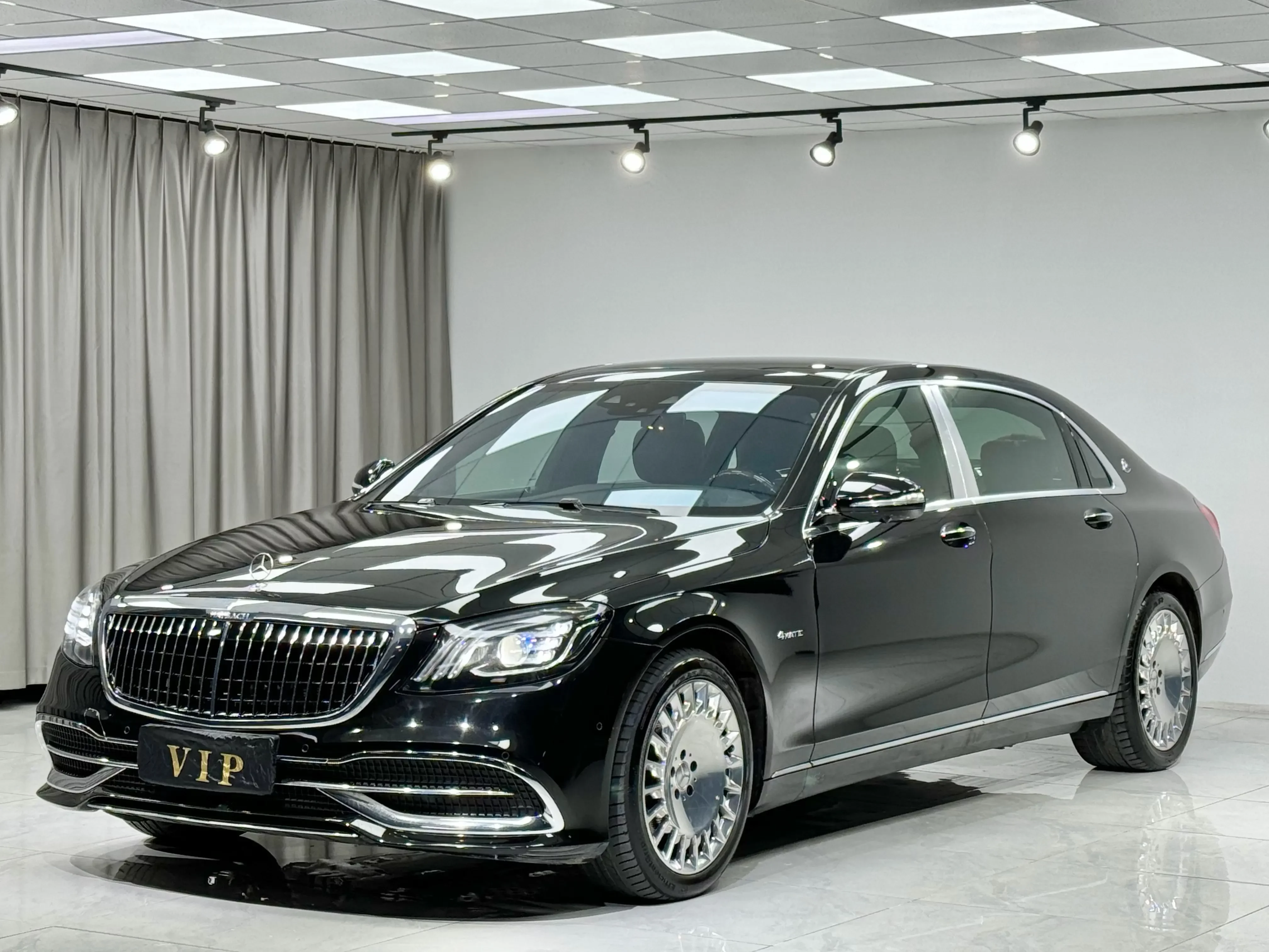 Mercedes-Benz Maybach S-Class