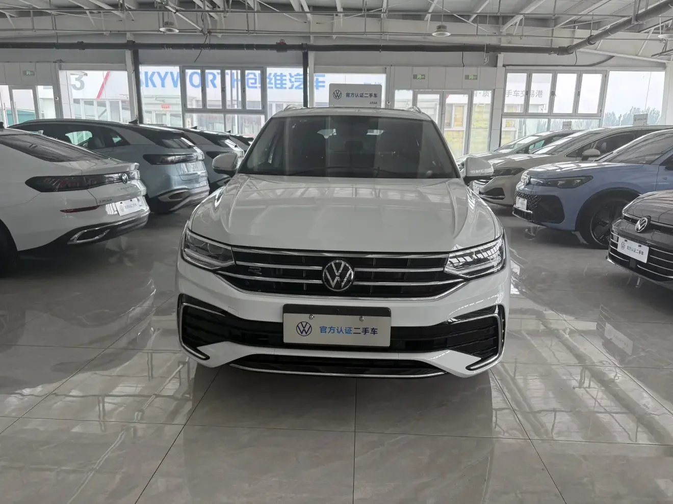 Volkswagen Tiguan L