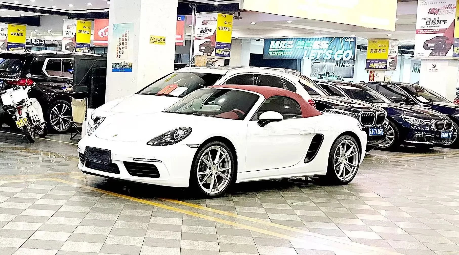 Porsche 718