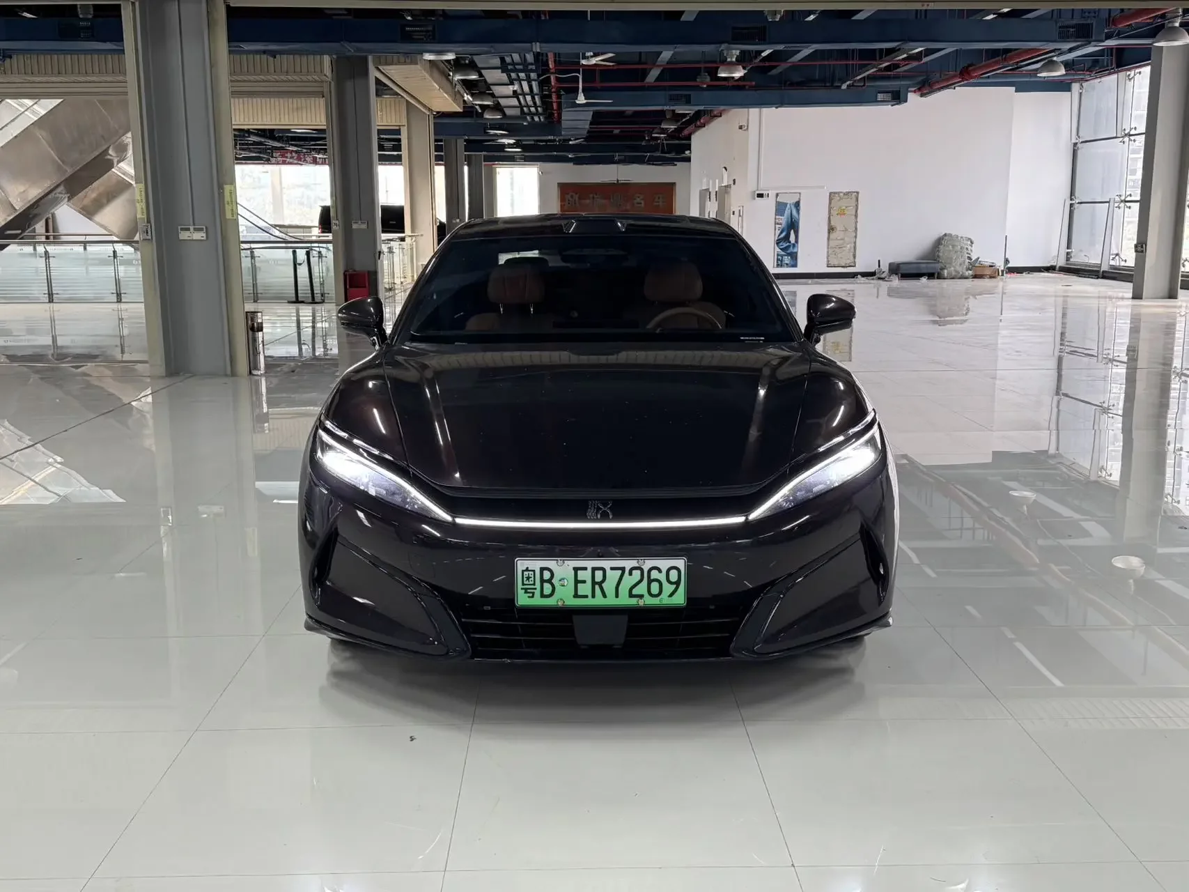 BYD Han L EV